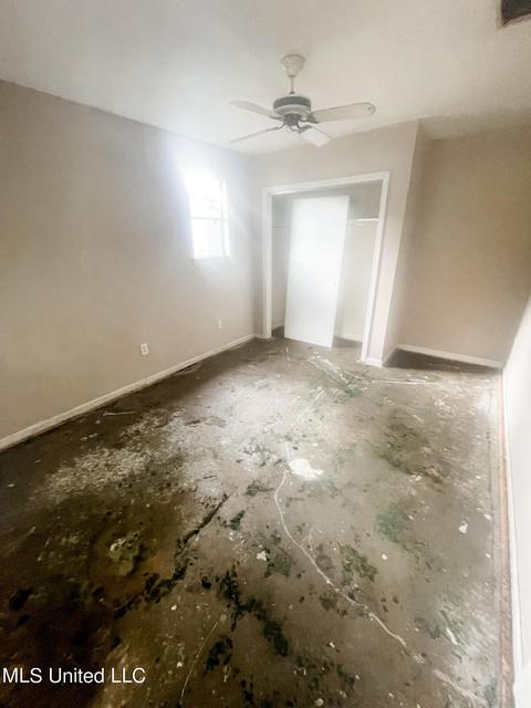 4100 Delmar Cir, Moss Point, MS 39563 photo 11