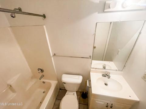 4100 Delmar Cir, Moss Point, MS 39563 photo 14