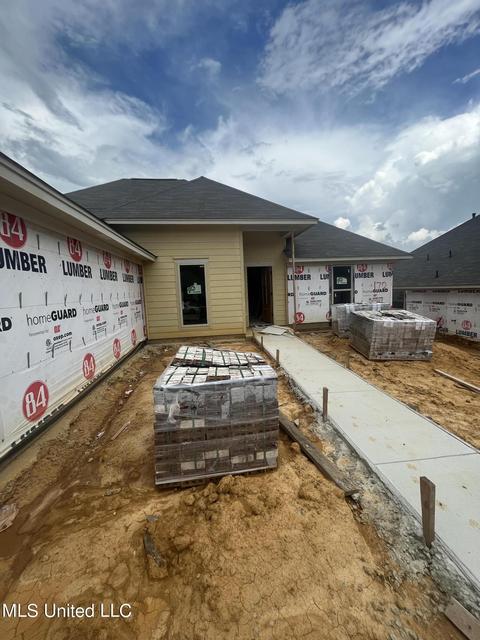 709 Silver Bnd, Pearl, MS 39208 photo 2