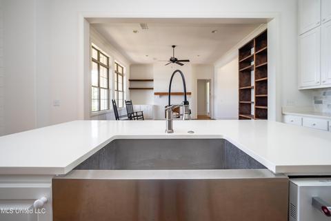 112 Camden Trl, Madison, MS 39110 photo 13