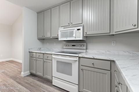 1018 W Mchenry Rd, Mchenry, MS 39561 photo 10