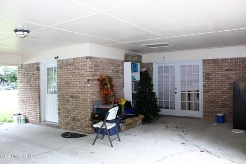 6917 Trehern St, Moss Point, MS 39563 photo 28