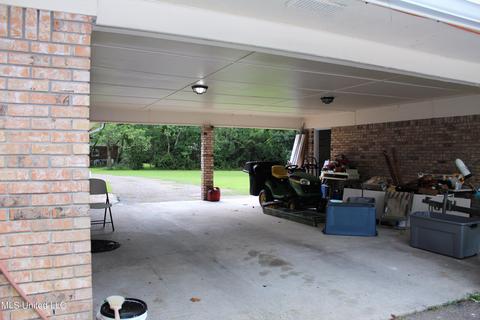 6917 Trehern St, Moss Point, MS 39563 photo 29