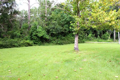6917 Trehern St, Moss Point, MS 39563 photo 25