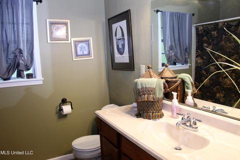 6917 Trehern St, Moss Point, MS 39563 photo 22