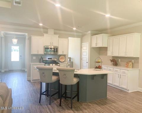 9 Canal Pl, Long Beach, MS 39560 photo 4