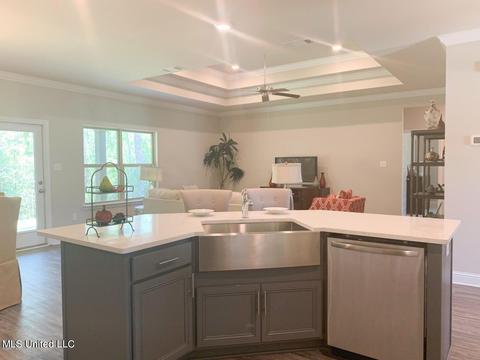 9 Canal Pl, Long Beach, MS 39560 photo 5