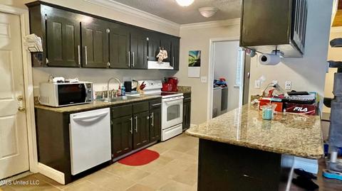 1204 Spring St, Long Beach, MS 39560 photo 5