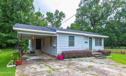 2225 Oak Park Dr, Jackson, MS 39213 photo 1