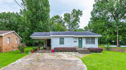 2225 Oak Park Dr, Jackson, MS 39213 photo 2