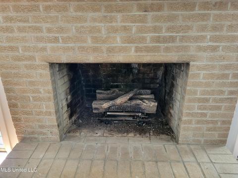 703 Forest Point Dr, Brandon, MS 39047 photo 7