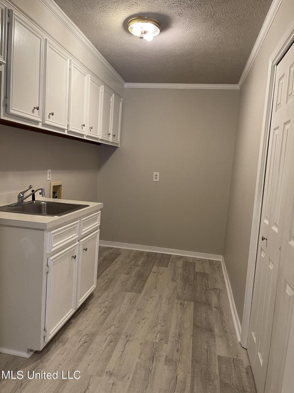  227 Boxwood Cir, Brandon, MS 39047 photo 9