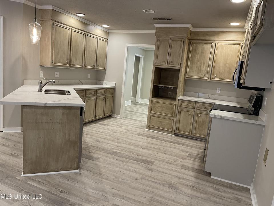  227 Boxwood Cir, Brandon, MS 39047 photo 6
