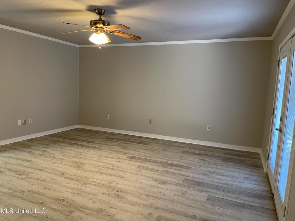 227 Boxwood Cir, Brandon, MS 39047 photo 10