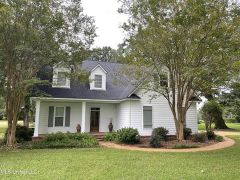 875 Robinson Rd, Canton, MS 39046 photo 1