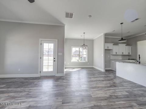 2950 Walking Dog Ln, Nesbit, MS 38651 photo 12
