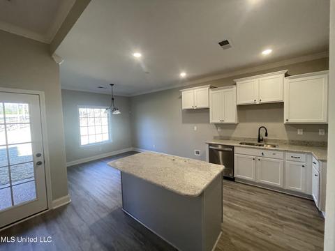 604 Millers Way, Hernando, MS 38632 photo 3