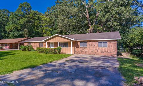 3817 Meadow Ln, Jackson, MS 39212 photo 2