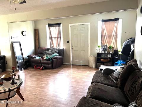 3900 Ruby St, Moss Point, MS 39563 photo 6
