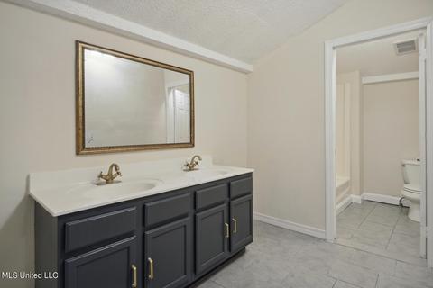 4504 Jamestown Rd, Moss Point, MS 39563 photo 11