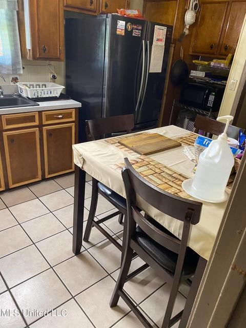 526 Cauthen St, Canton, MS 39046 photo 3
