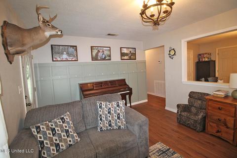 423 George Cone Rd, Lucedale, MS 39452 photo 4