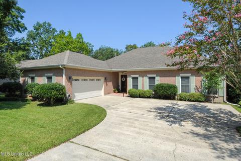 784 Loa Pl, Diamondhead, MS 39525 photo 1