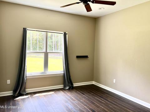 2190 Les Reeves Rd, Moss Point, MS 39562 photo 26