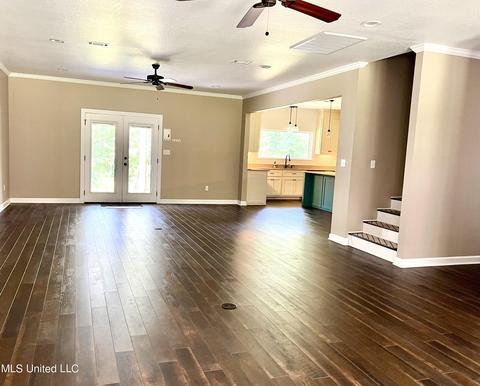 2190 Les Reeves Rd, Moss Point, MS 39562 photo 14