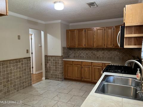 123 Pleasant St, Brandon, MS 39042 photo 7