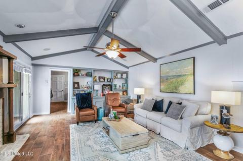 203 Oak Dr, Brandon, MS 39047 photo 7