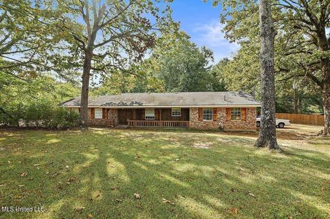 338 Siloam Rd, Magee, MS 39111 photo 1
