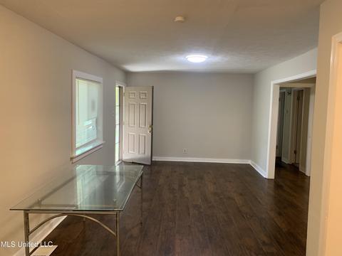 4352 Welota Dr, Jackson, MS 39209 photo 4
