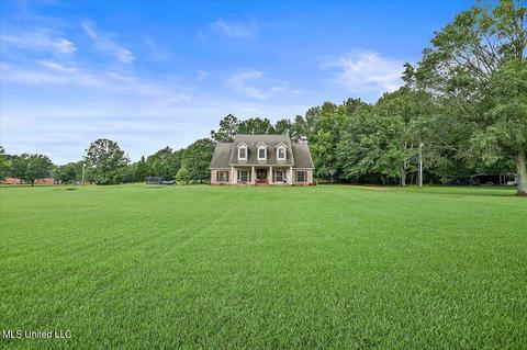 110 Mcwilliams Dr, Terry, MS 39170 photo 1