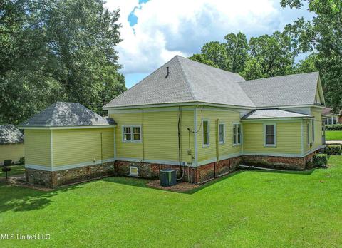 202 E Lee St, Sardis, MS 38666 photo 11