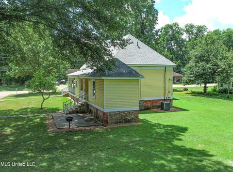 202 E Lee St, Sardis, MS 38666 photo 14