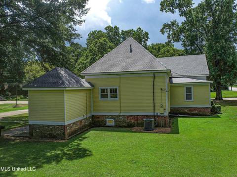202 E Lee St, Sardis, MS 38666 photo 13