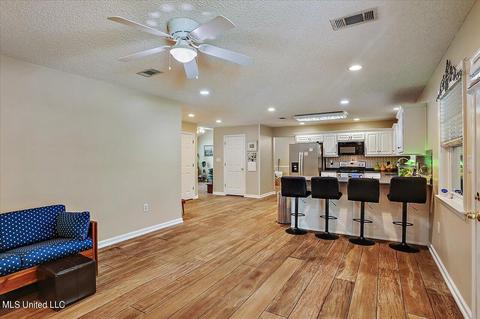 418 Saint Augustine Ave, Long Beach, MS 39560 photo 18
