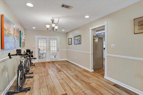 418 Saint Augustine Ave, Long Beach, MS 39560 photo 8