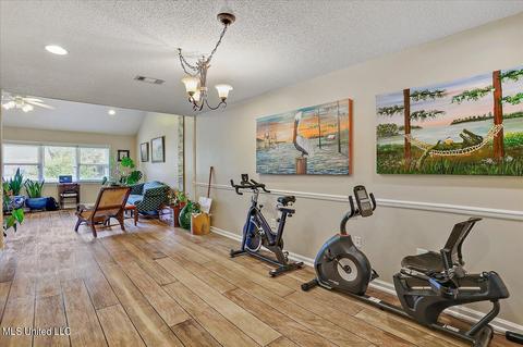 418 Saint Augustine Ave, Long Beach, MS 39560 photo 9