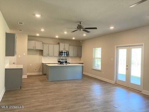 7 Canal Pl, Long Beach, MS 39560 photo 10