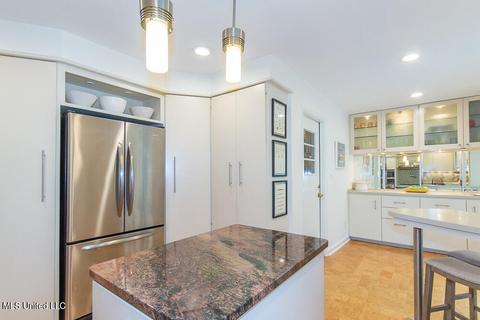 4458 Hickory Ridge Rd, Jackson, MS 39211 photo 13