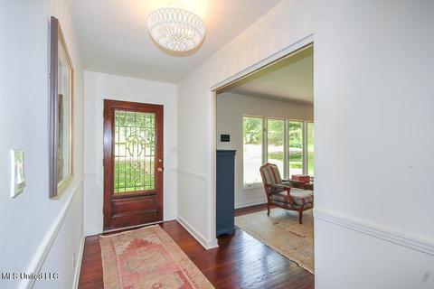4458 Hickory Ridge Rd, Jackson, MS 39211 photo 5