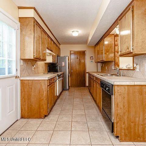 6168 Clarence Drive Dr, Jackson, MS 39206 photo 17
