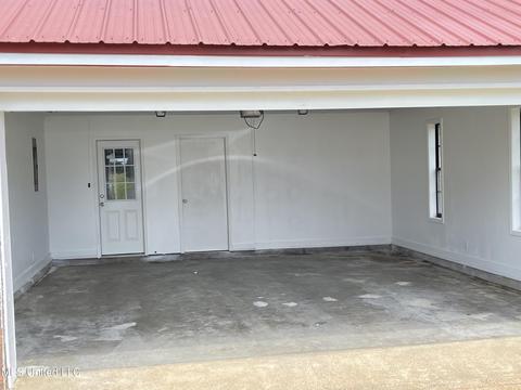 5733 Lucius Taylor Rd, Como, MS 38619 photo 3