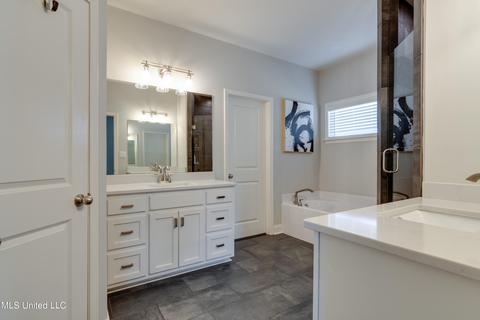 1248 Heritage Lake Dr, Hernando, MS 38632 photo 30