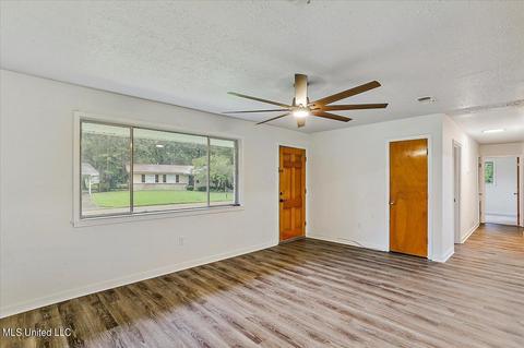 3247 E Lisa Dr, Pearl, MS 39208 photo 6