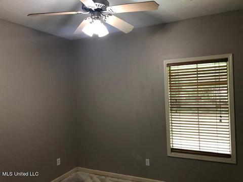 609 Katherine Dr, Canton, MS 39046 photo 7