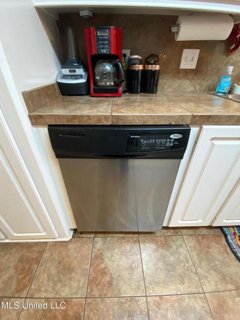 709 London Pl, Florence, MS 39073 photo 11