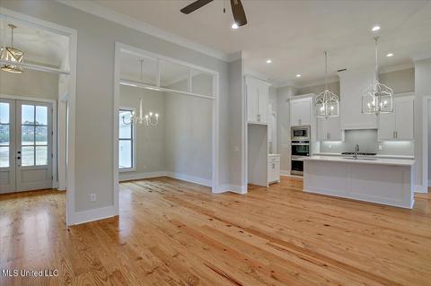 118 Landry Dr, Brandon, MS 39047 photo 13